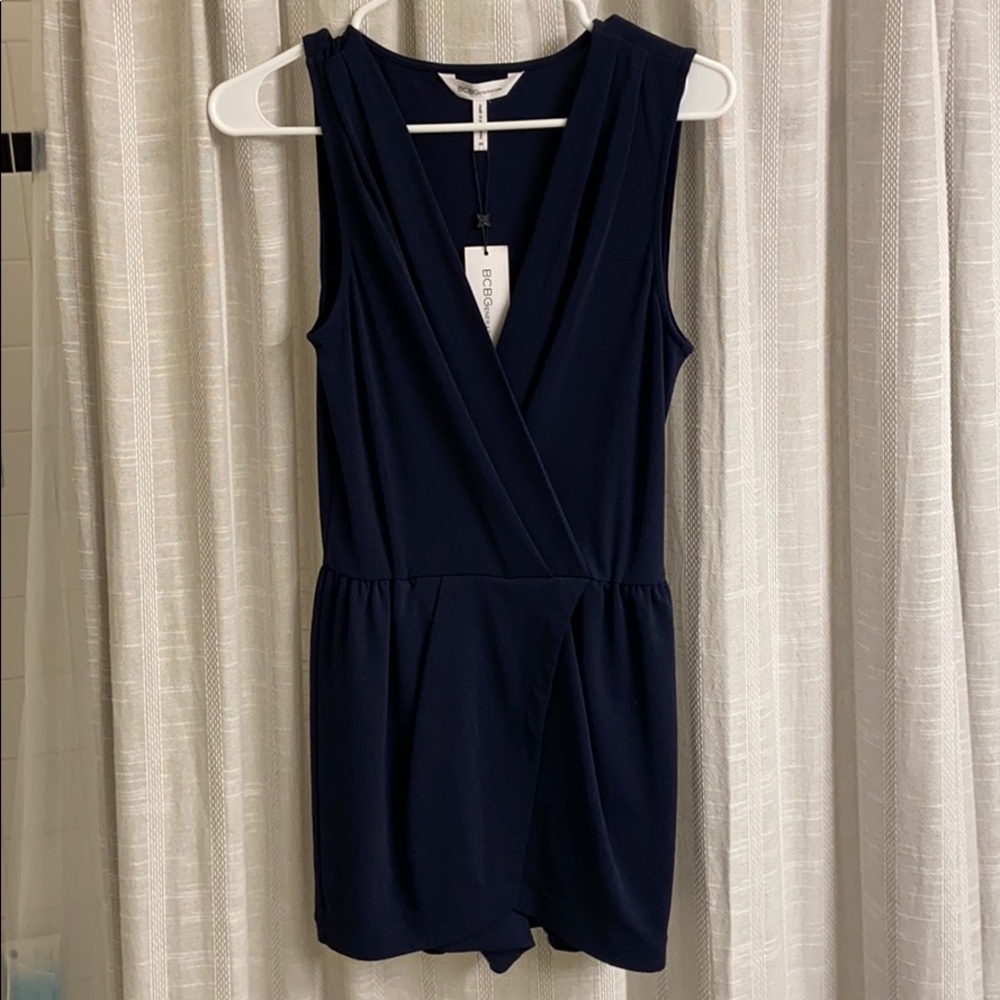 BCBGen NWT XS Romper